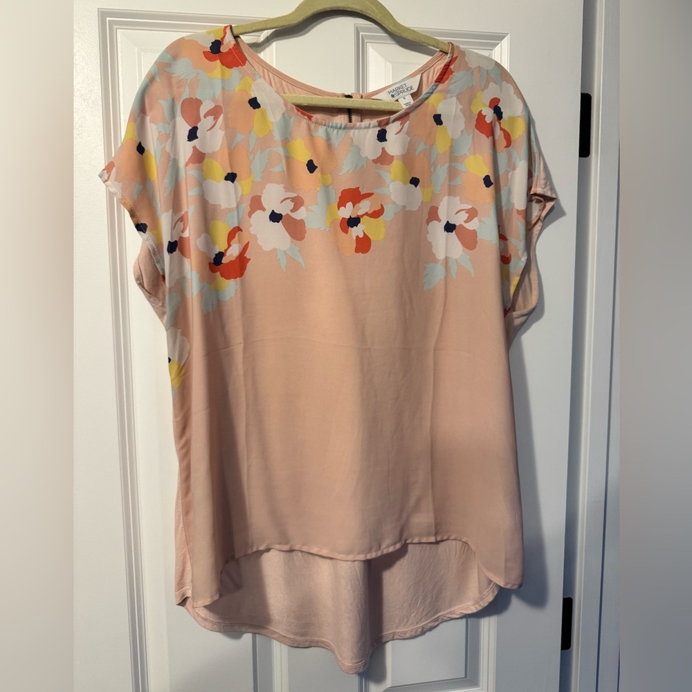 Market & Spruce Pink Floral Blouse